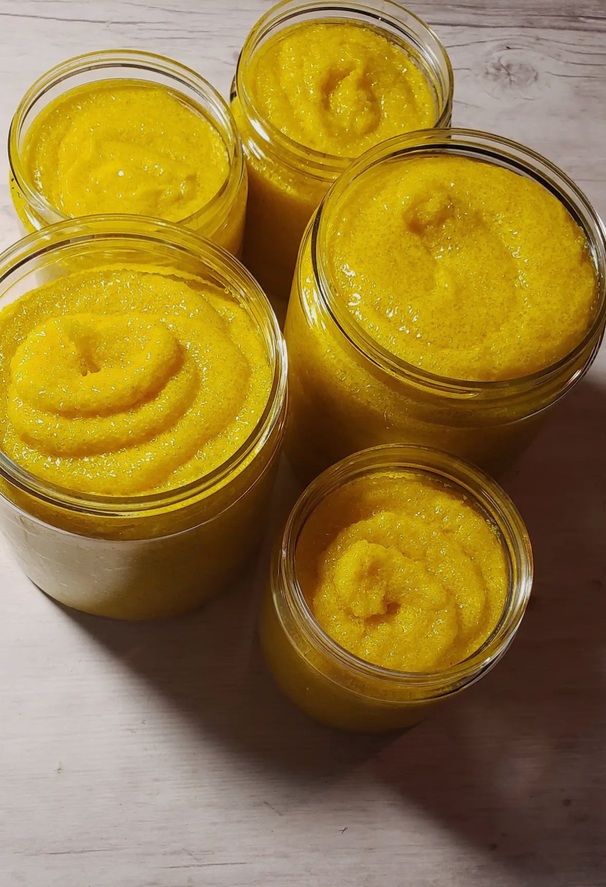 Turmeric Sugar Scrub – Gommage Éclat Douceur